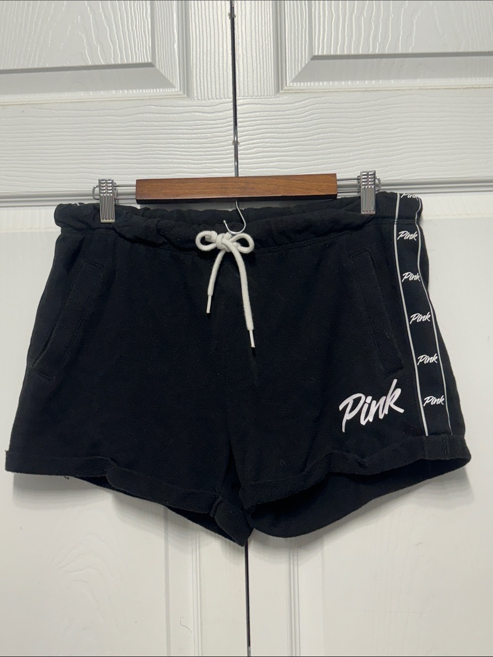PINK Victoria's Secret Black Drawstring Logo Tape Shorts Size Medium